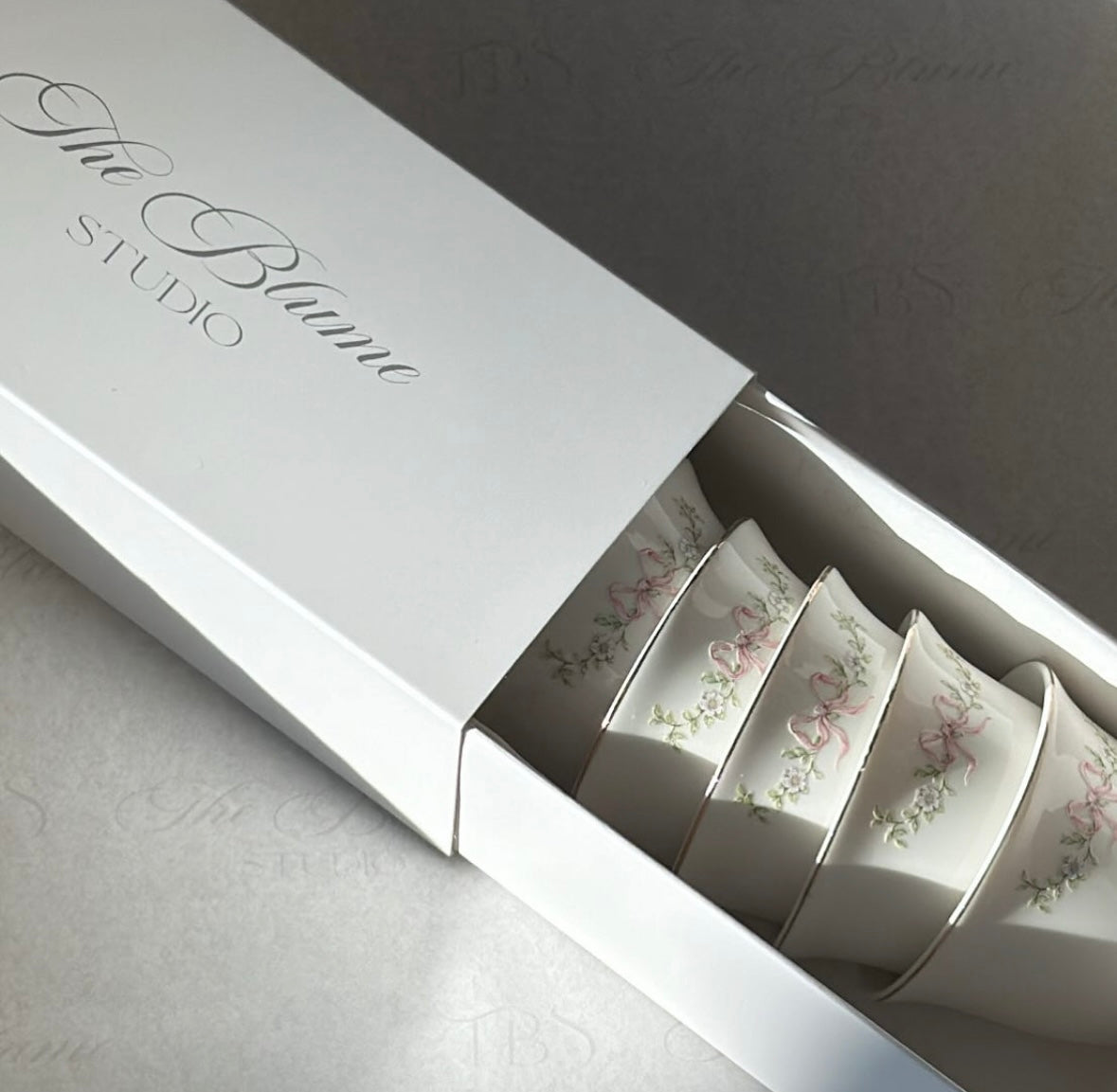 coffee cups set - belle bow