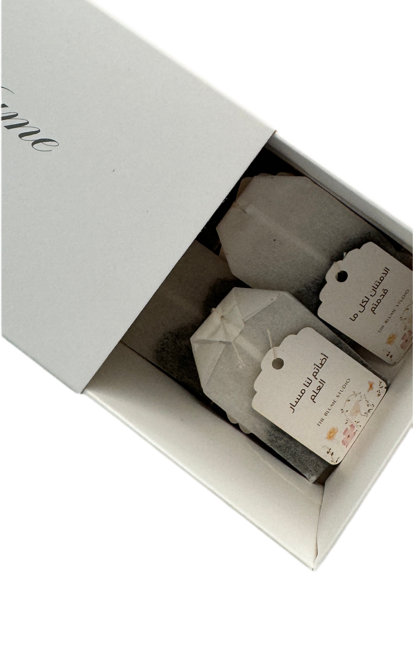 Tea box ( flower design)